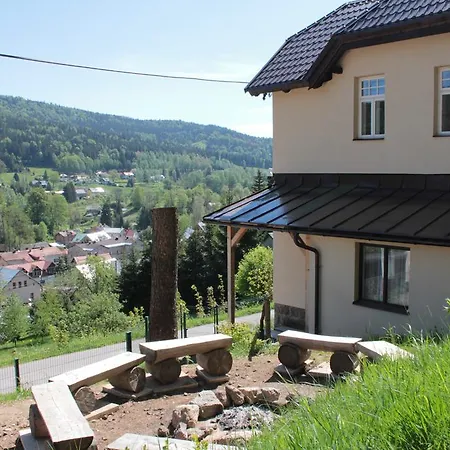 Asika Dağ evi