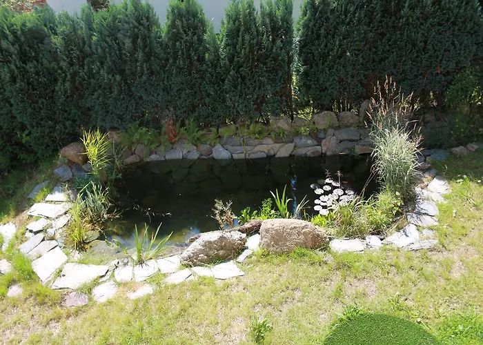 Ašika 约瑟夫杜尔